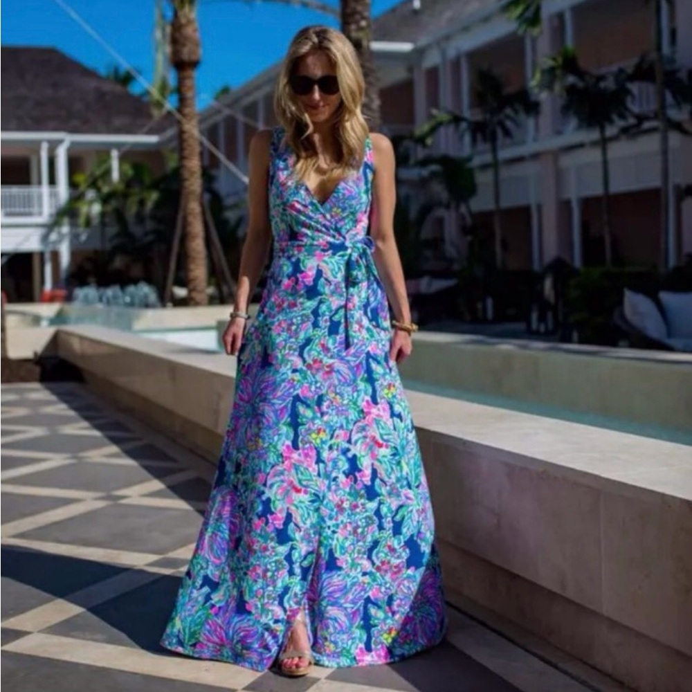 Lilly Pulitzer Vibrant Floral Maxi Dress Size S (4-6)